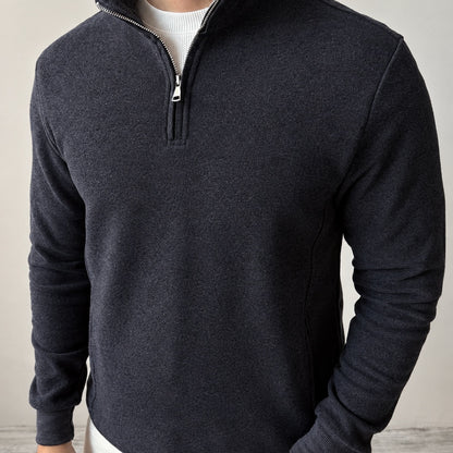 Burgunderroter Pullover mit Reißverschluss