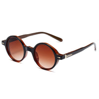 Dark brown/tea
